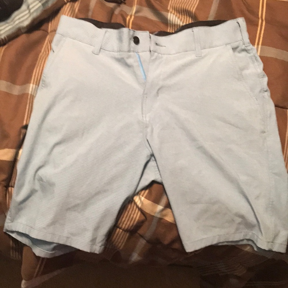Men’s swim trunks